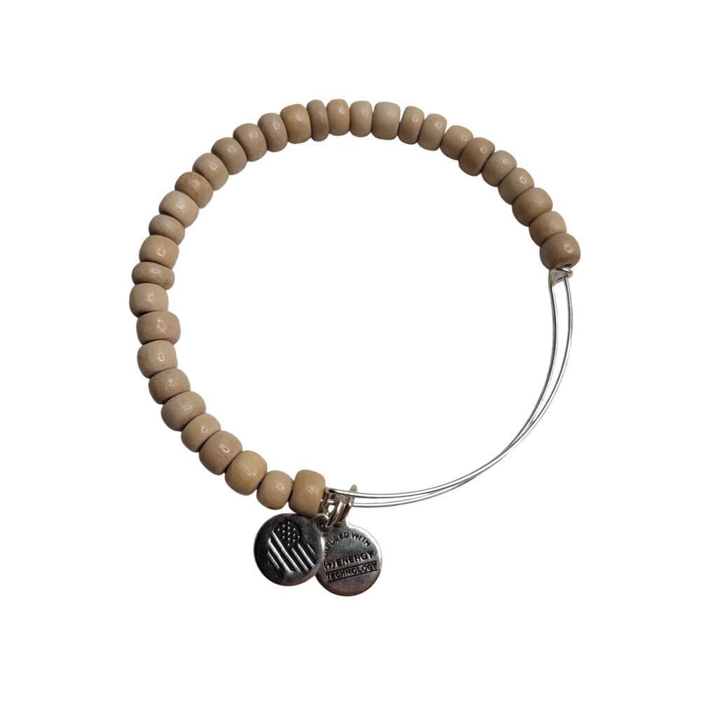 Alex and Ani Women's Bracelet Tan Beige Beaded Energy Heart Flag Patriotic‎ Boho